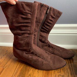 Brown boot